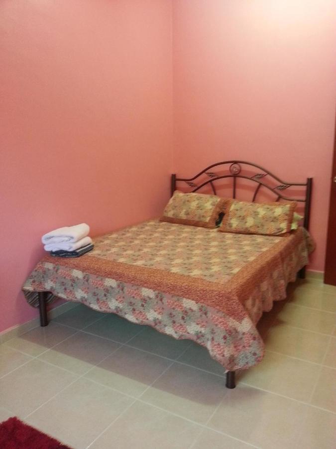 Yasmeen Homestay Kemaman Chukai Εξωτερικό φωτογραφία